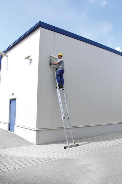 Aluminium-Schiebeleiter 2-teilig mit 2 x 18 Sprossen